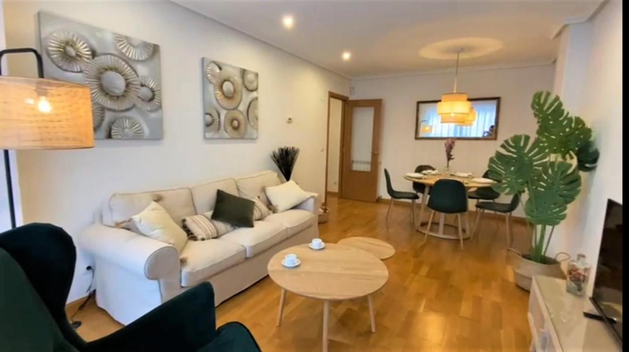 La Casa De Cristina Y Nerea - Ribadesella Apartment Bagian luar foto